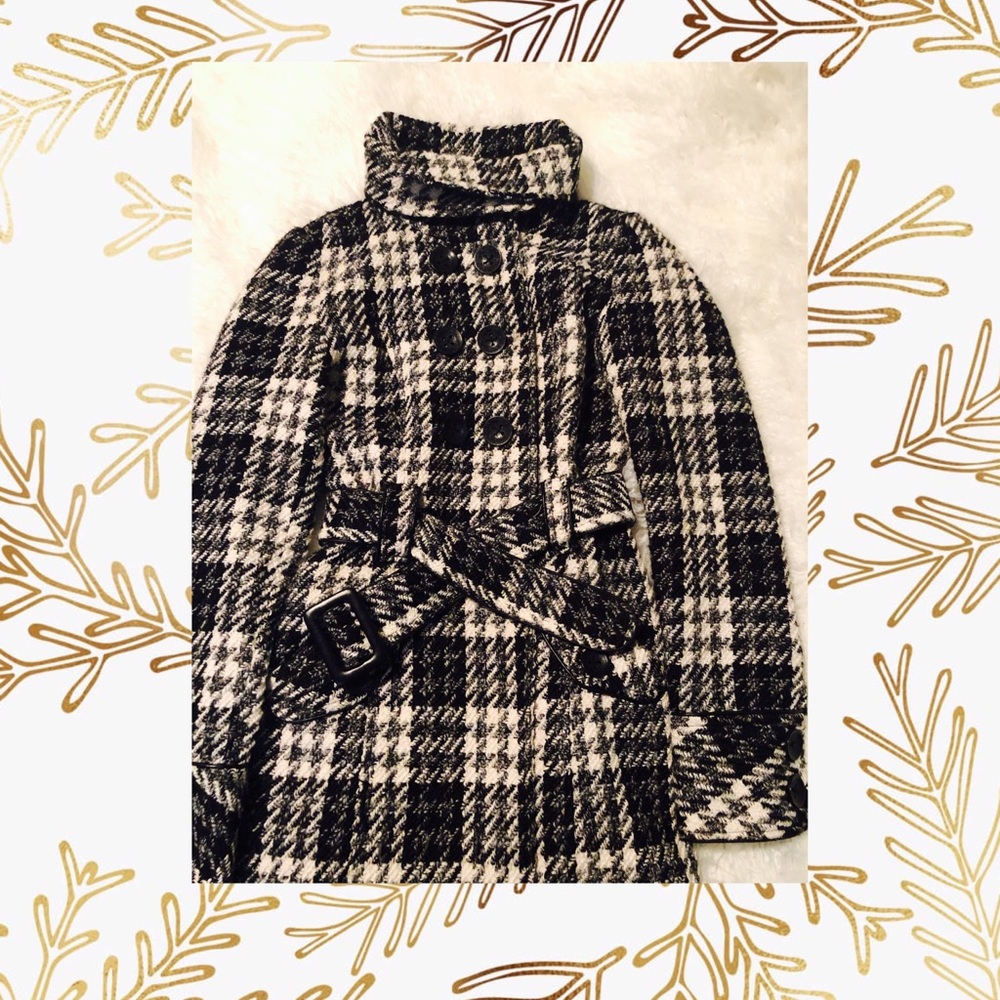 Blanc Noir Coat
